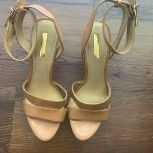 BCBGeneration shoes. Fits true to size. Size 9.